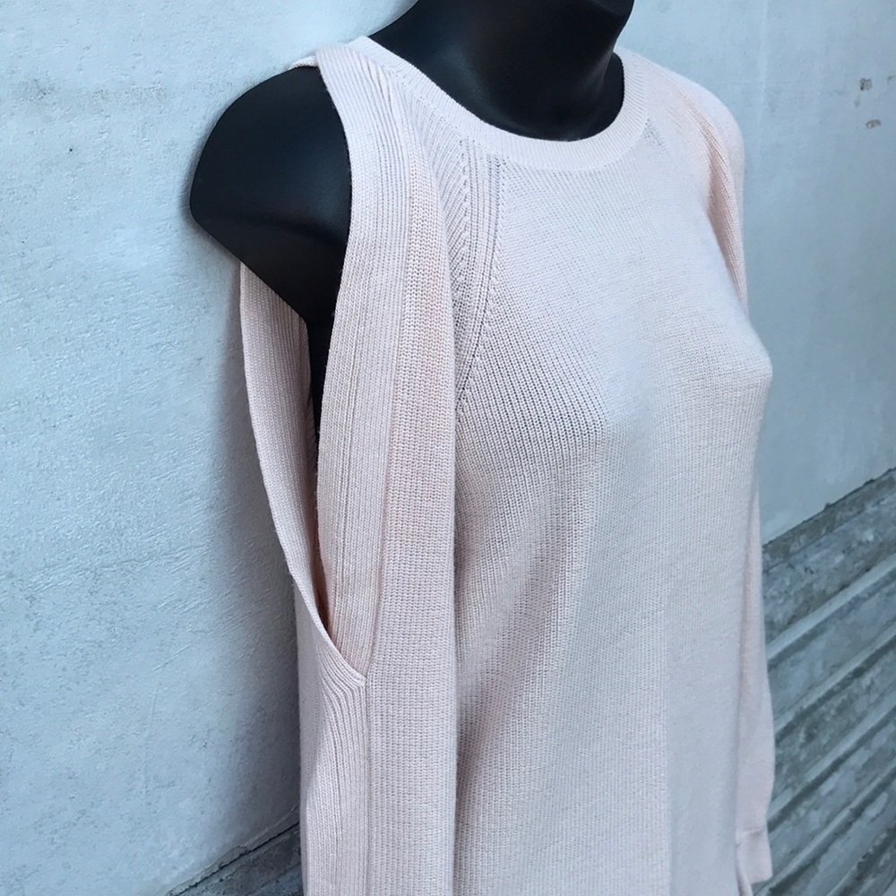 Club Monaco Split Sleeve Sweater - Picture 2 of 10